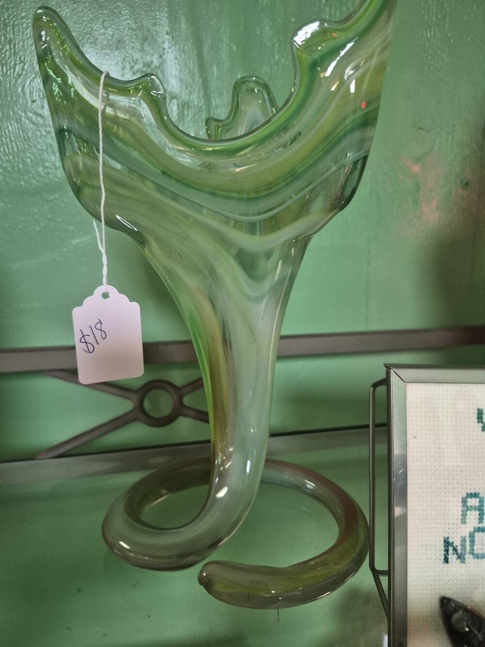 Unmarked Green & White Swirl Art Glass Vase, Glossy Decorative Finish